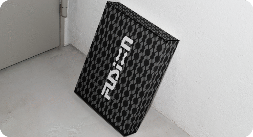 Mookup de un packaging para un trabajo